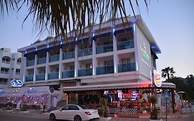 Devamli Hotel